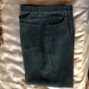 Vintage khaki dark green pant size 34x30 Nice